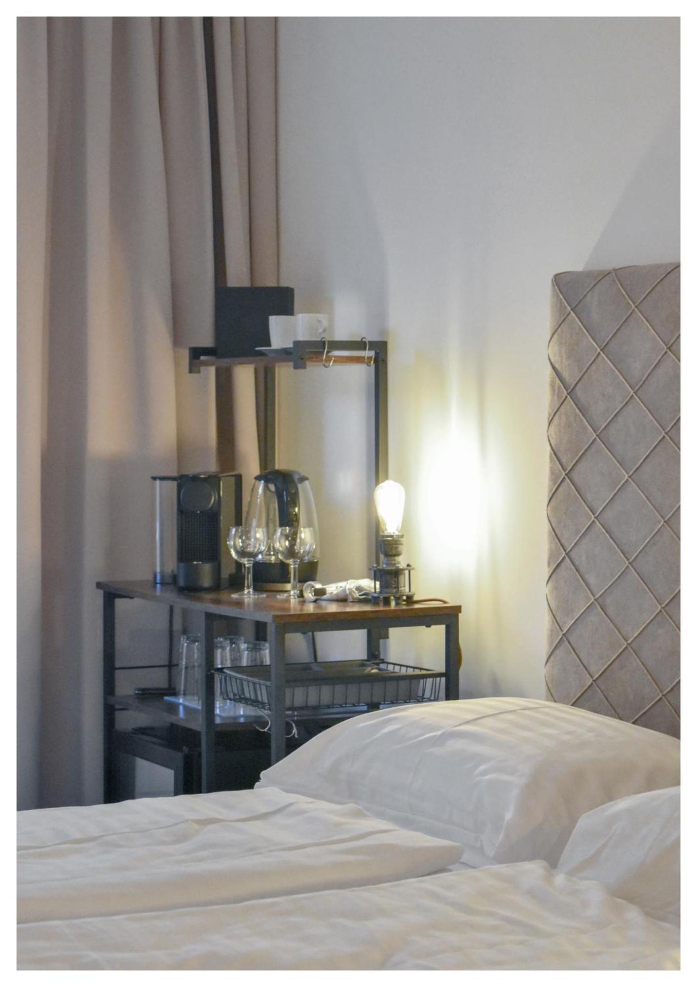Easy Flat Hyrtlgasse Apartment *